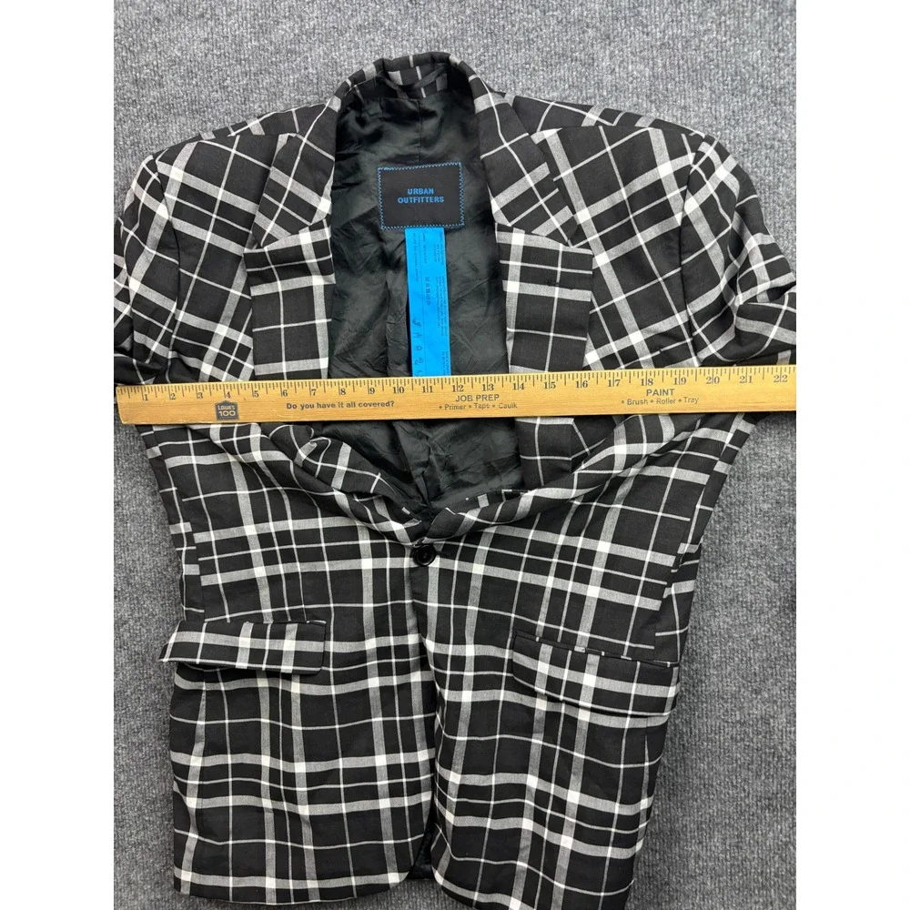 Urban Outfitters Blazer Mens 38 Black White Plaid Skinny Single Button Jacket